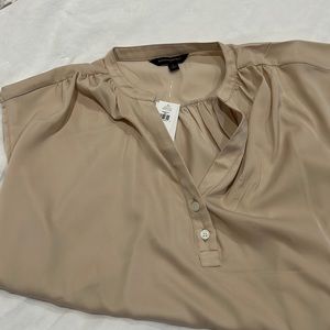 NWT Banana Republic blouse